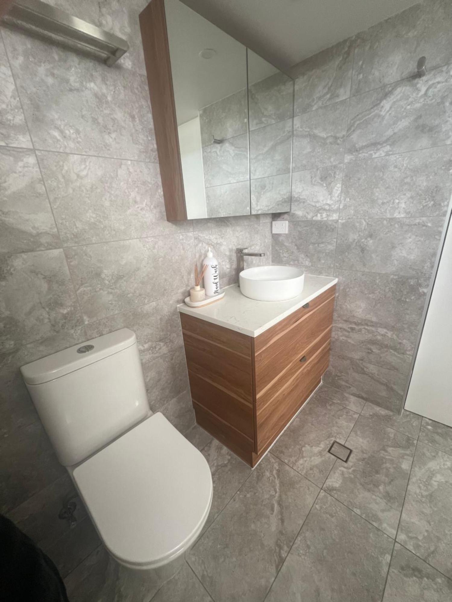 Ocean View - Alexandra Headlands Beachfront Unit 外观 照片